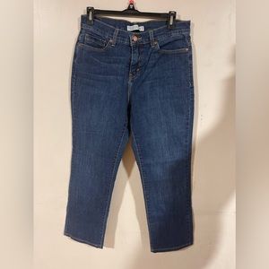 Levis 512 Perfectly Slimming Straight Leg Med Wash Denim Jeans women’s Size 8M